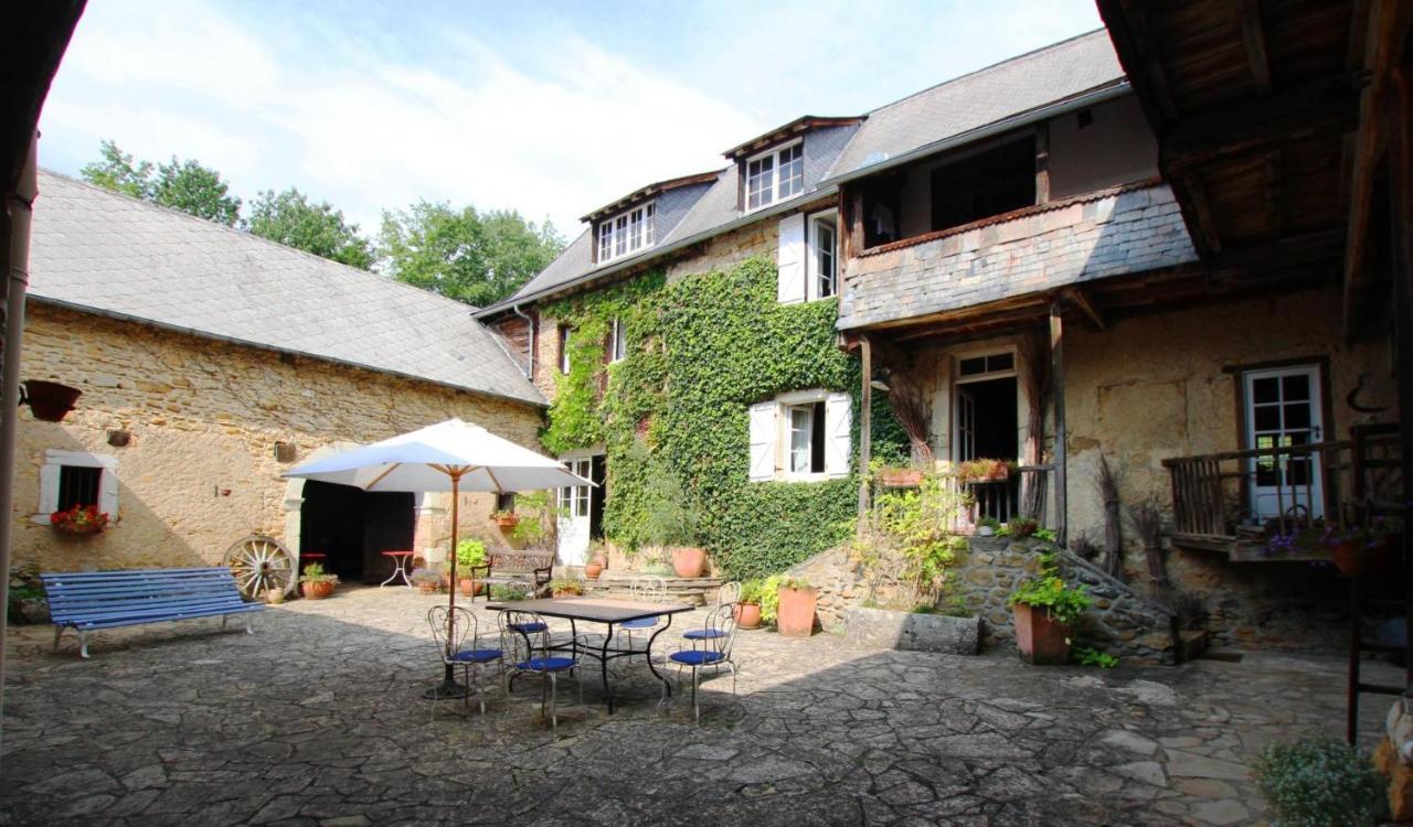 La Ferme Dague Lasseube Exterior foto